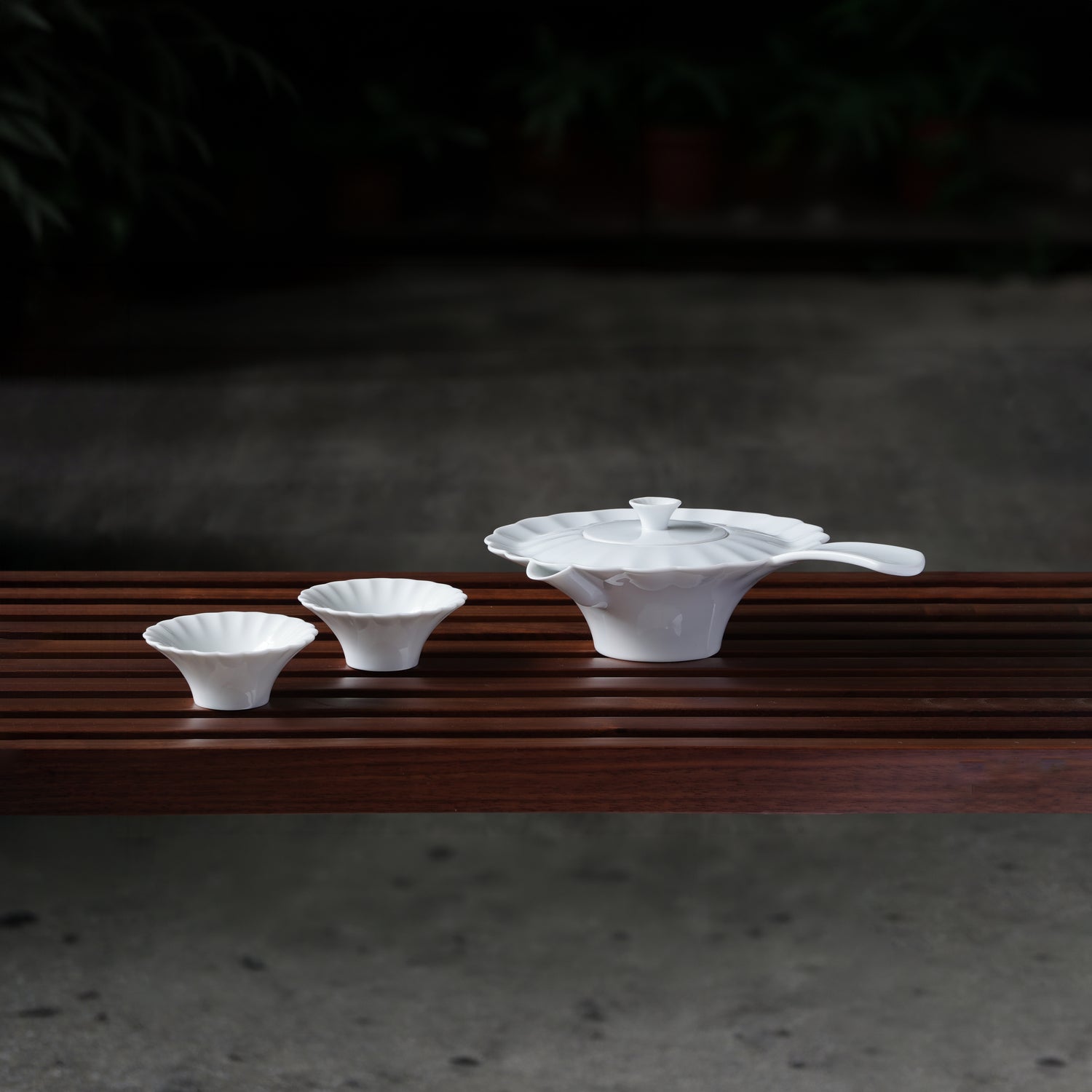 Harmony | Porcelain Teaset with Side Handle