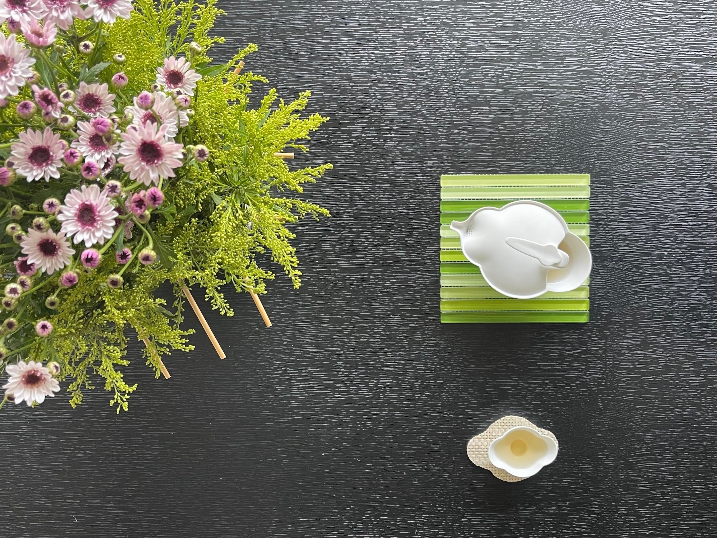 王俠軍《簡愛》白瓷茶具設計,現代茶藝代表作品