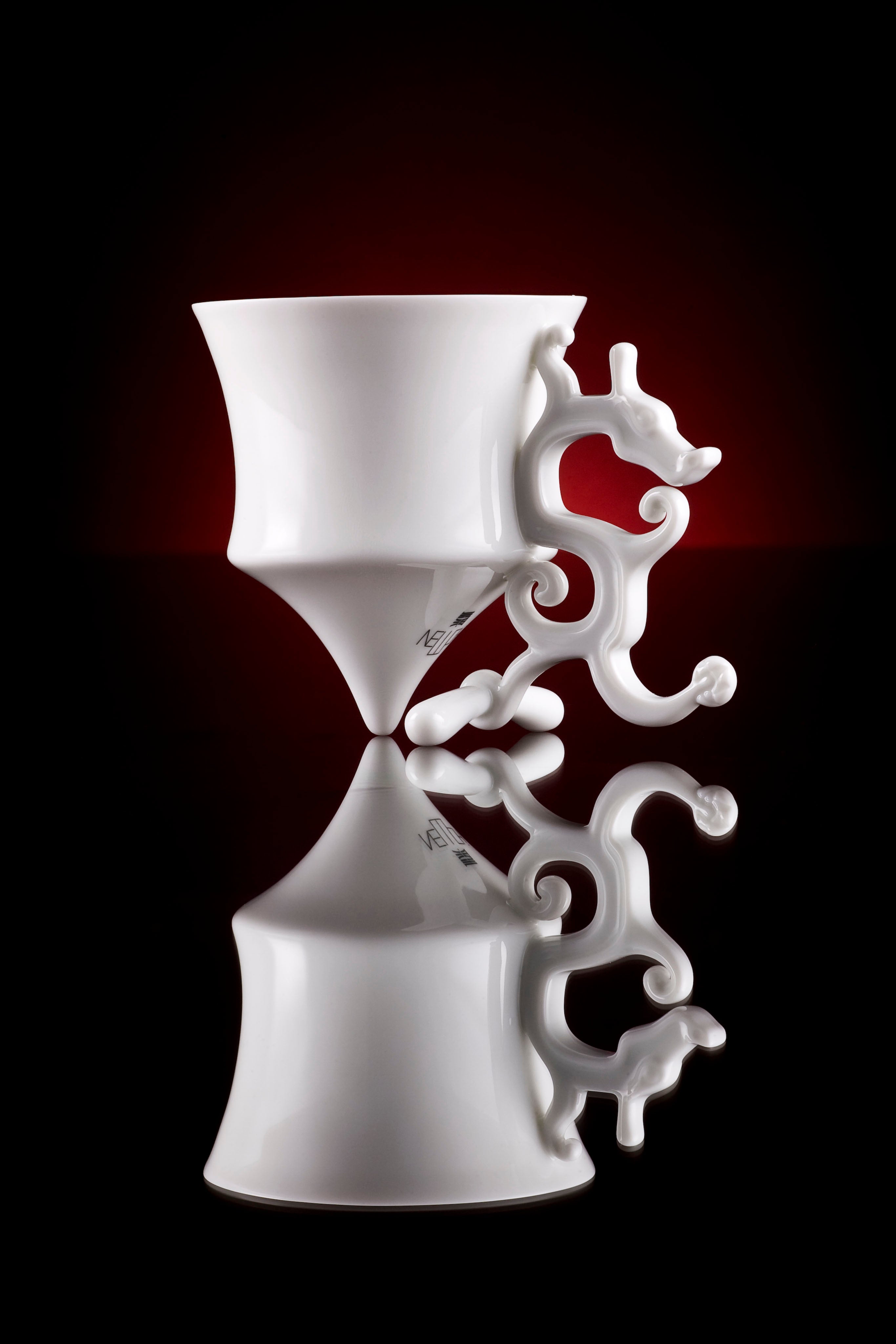 八方新氣 龍尊 金邊 龍造形把手 咖啡杯 茶具 茶器 瓷器 王俠軍