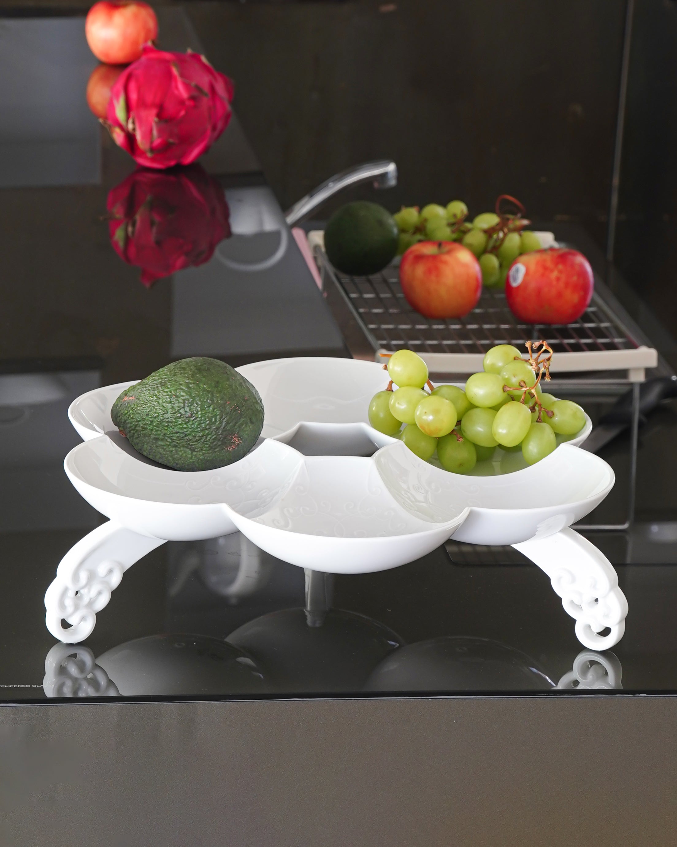 行雲流水|雲紋水果盤藝術擺件|象徵圓融通達的白瓷藝術品