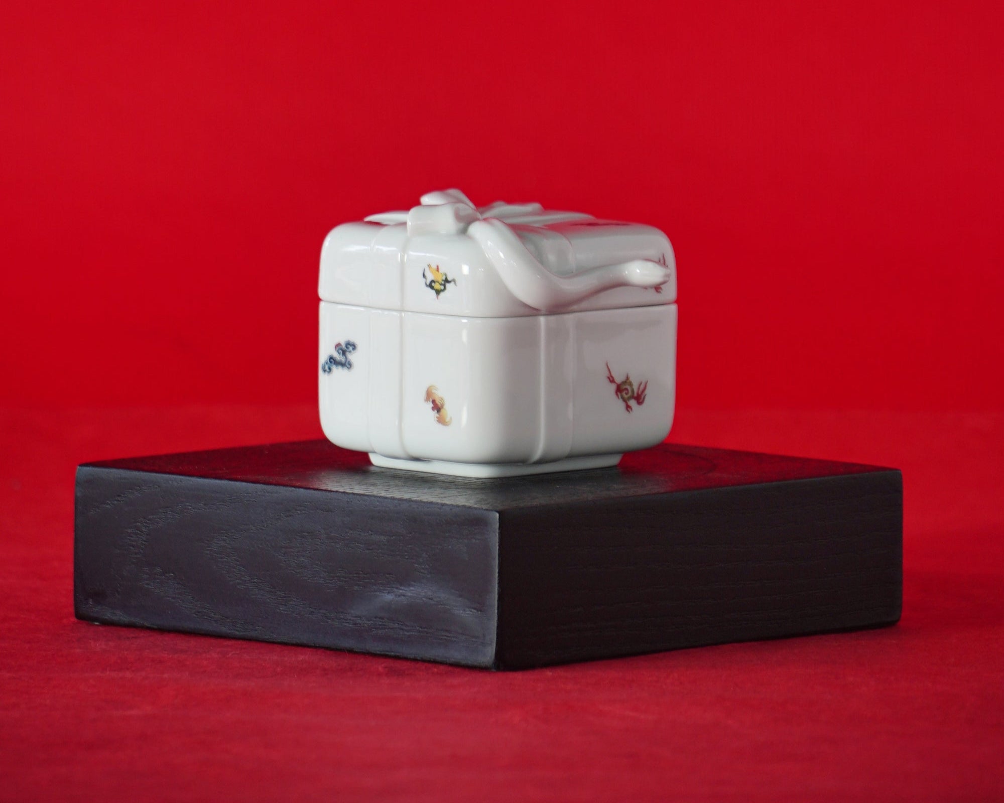 八方新氣 情滿堂 生肖蛇 瓷盒 瓷器擺飾 過年送禮