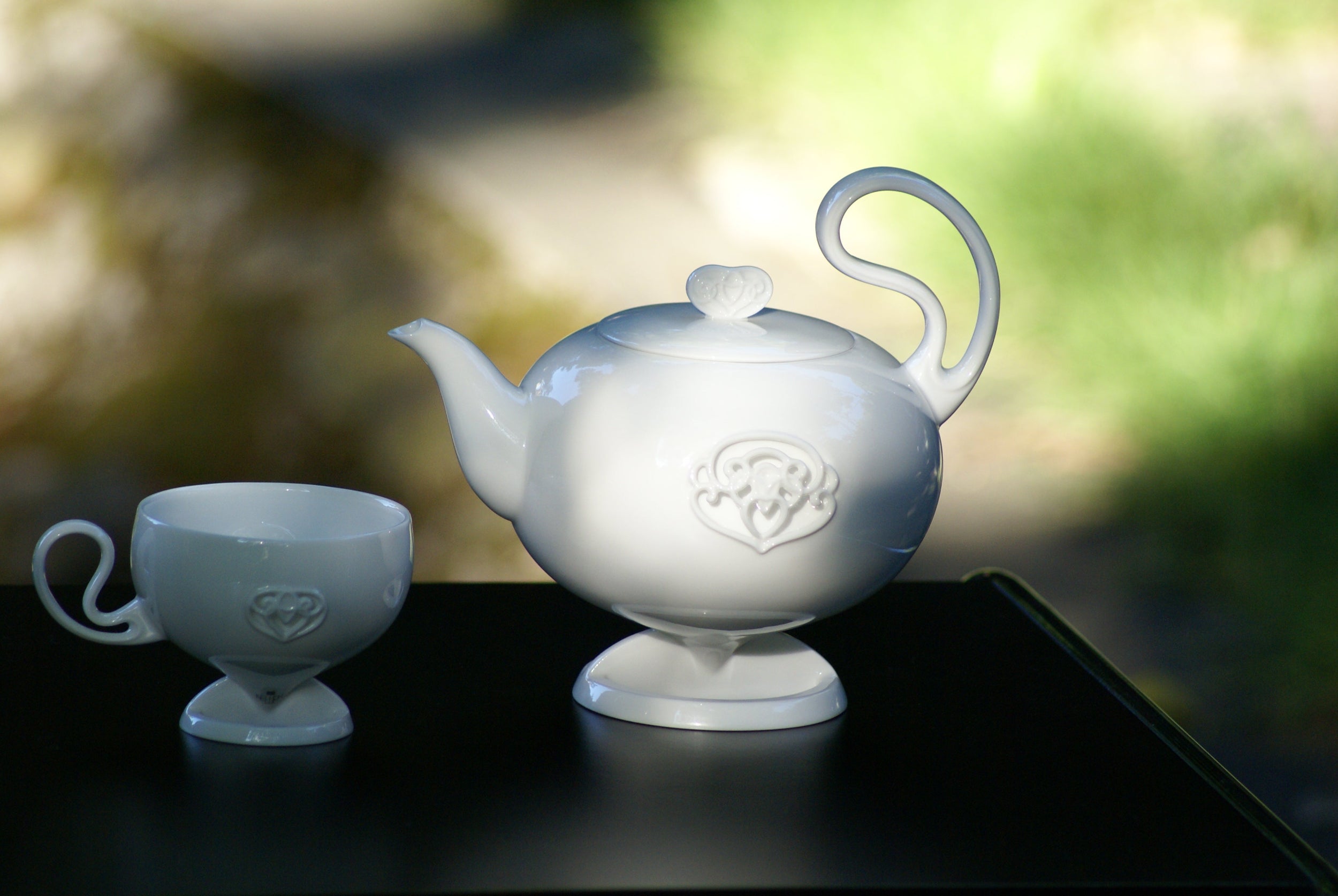 八方新氣春暖花開白瓷藝術茶具 表現春天百花綻放的喜悅