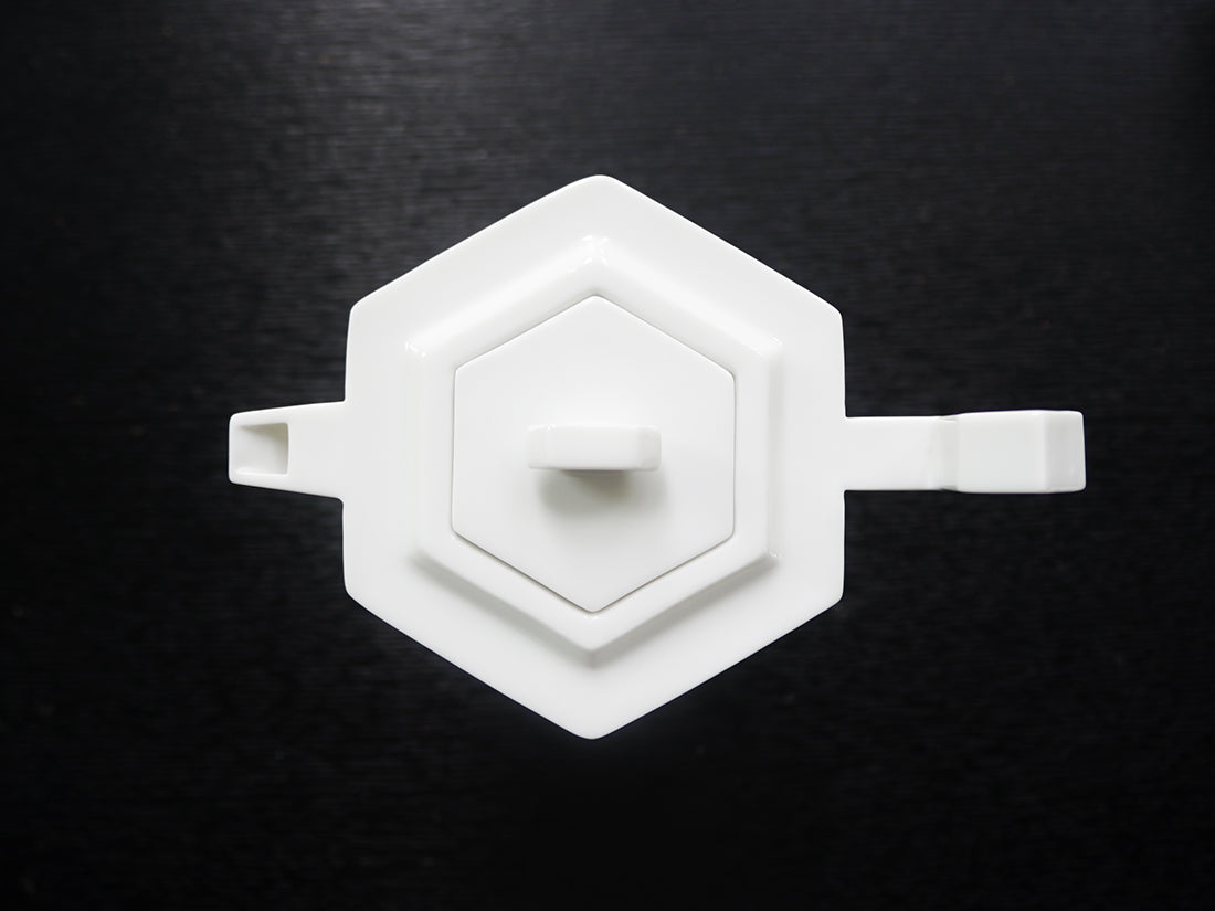 四季豐登系列冬季茶具作品俯瞰 線條俐落簡潔