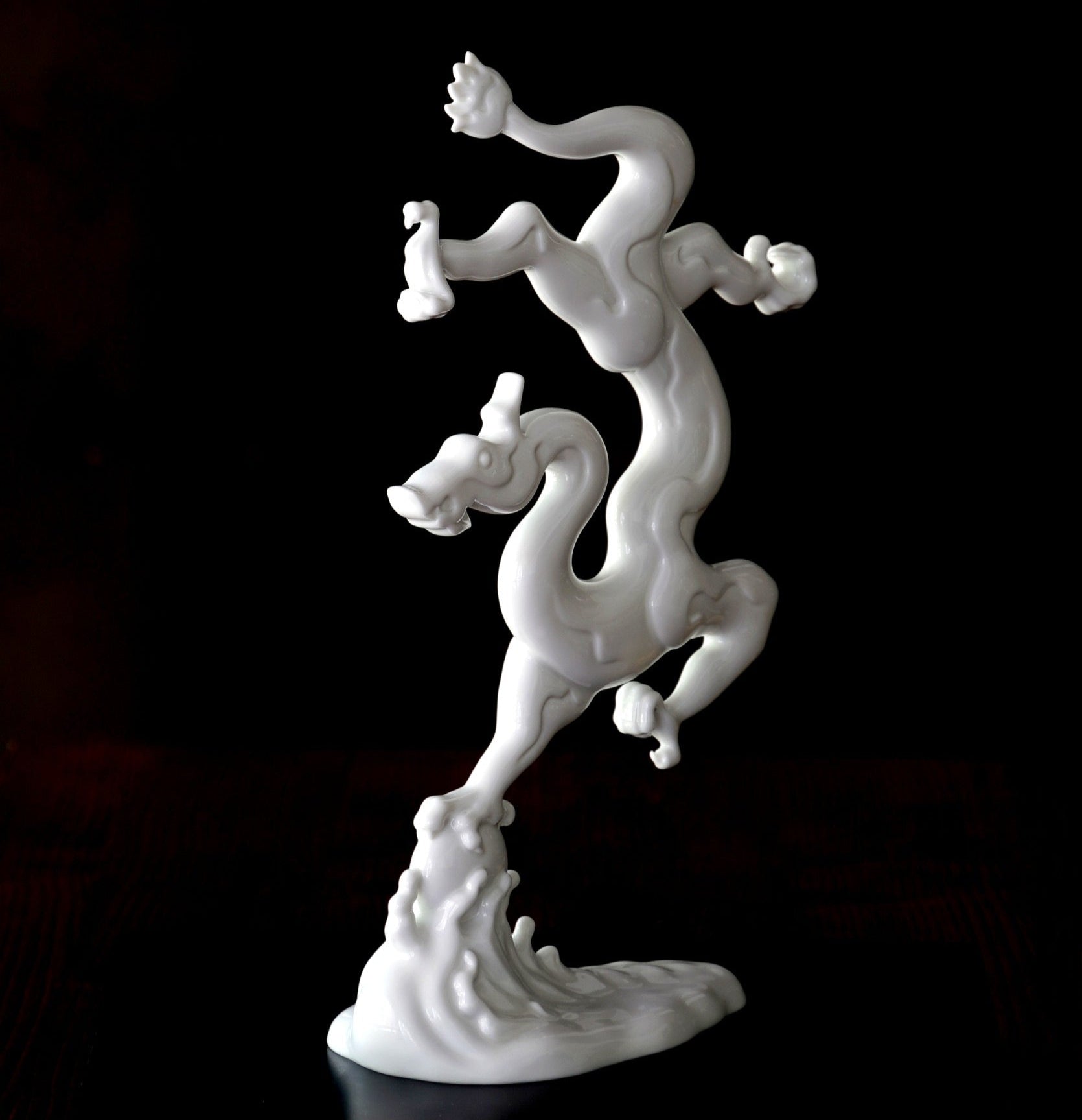 八方新氣 龍 瓷偶 勝券在握 瓷器 擺飾 印璽 印章 白瓷 禮物 彩繪