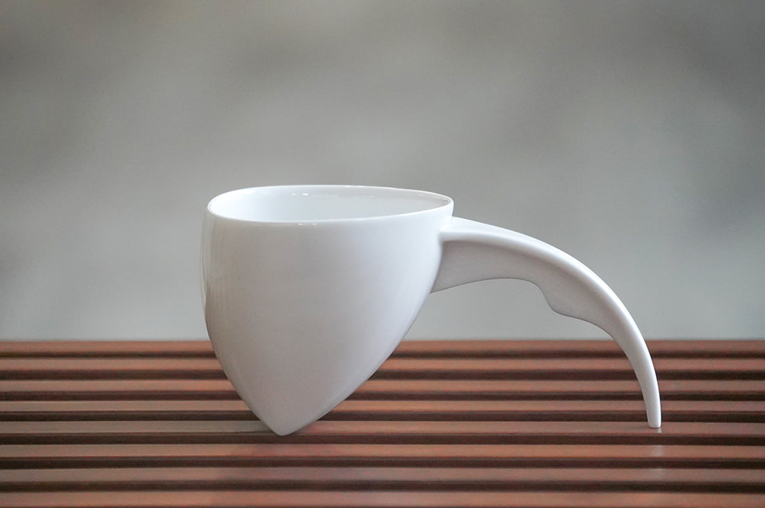 八方新氣王俠軍設計瓷器 白瓷咖啡茶壺杯組 以台灣藍鵲為靈感 夏越眺香