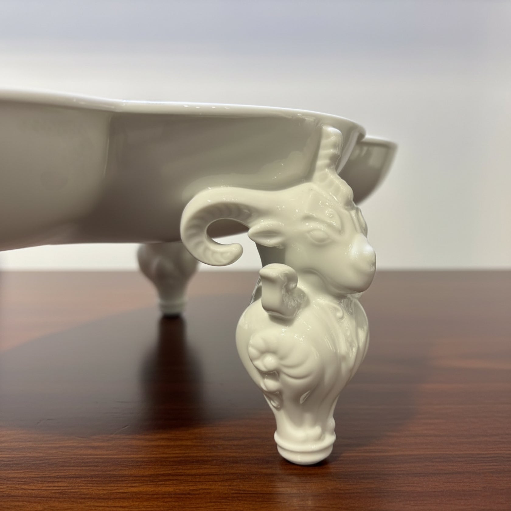 吉祥鼎盛 果盤 花器 居家生活 白瓷 藝術造形盤 餐桌擺飾 餐具