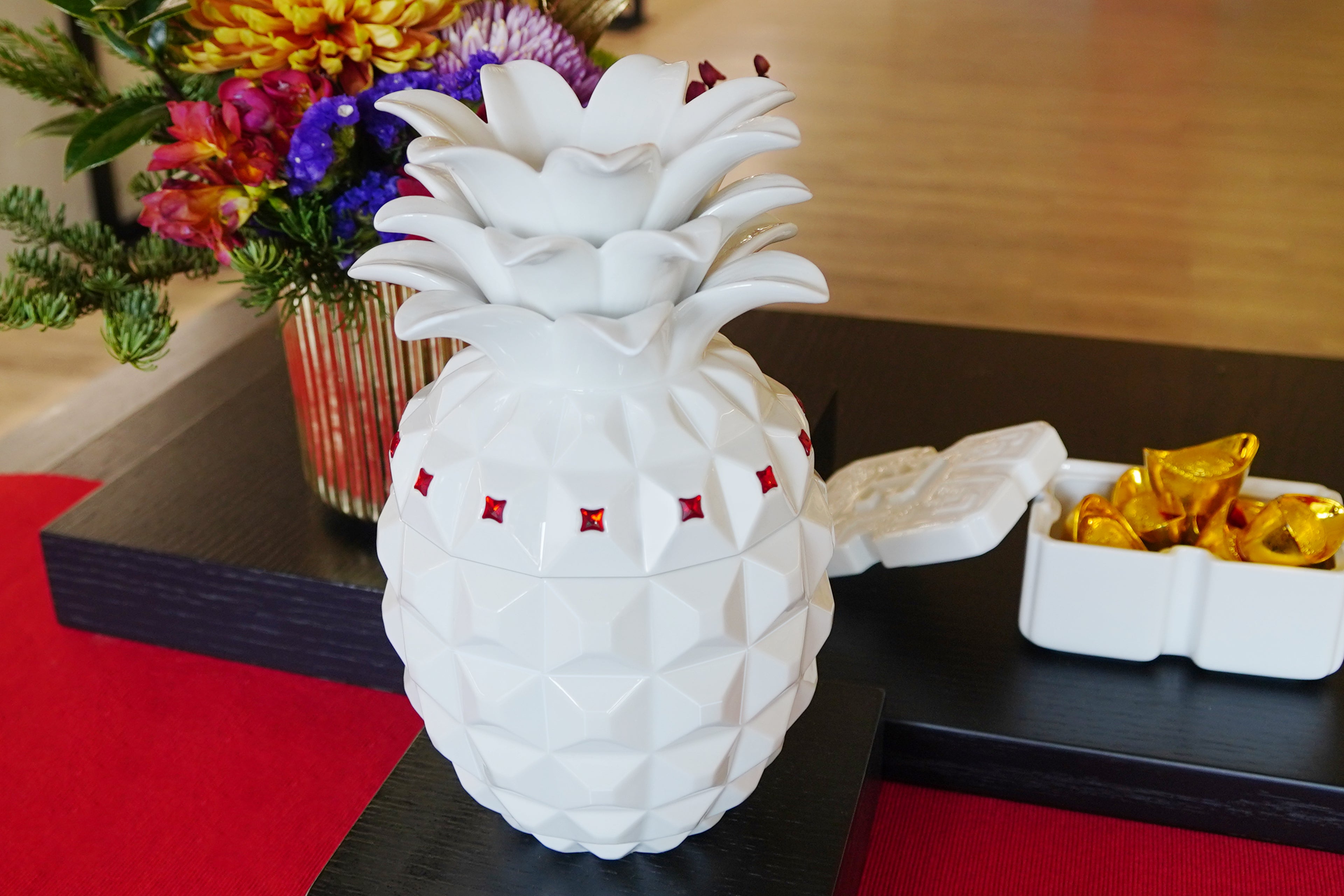 八方新氣 瓷器 送禮 福旺滿堂 陶瓷 收納罐 瓷罐 傳家寶 擺飾 禮物 糖果盒 鳳梨