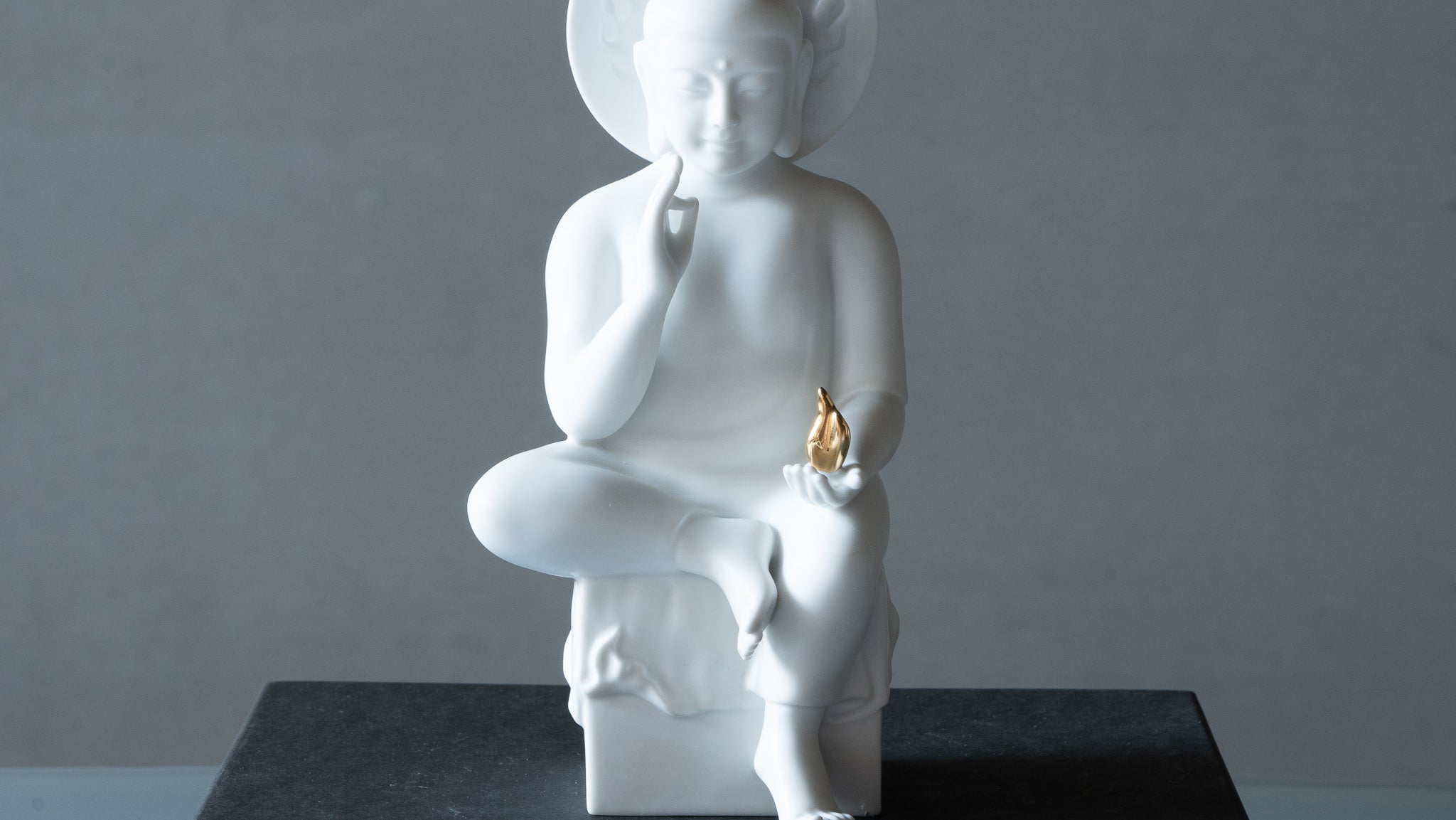 八方新氣 光明智慧 瓷器 佛像 擺飾 白瓷 瓷偶