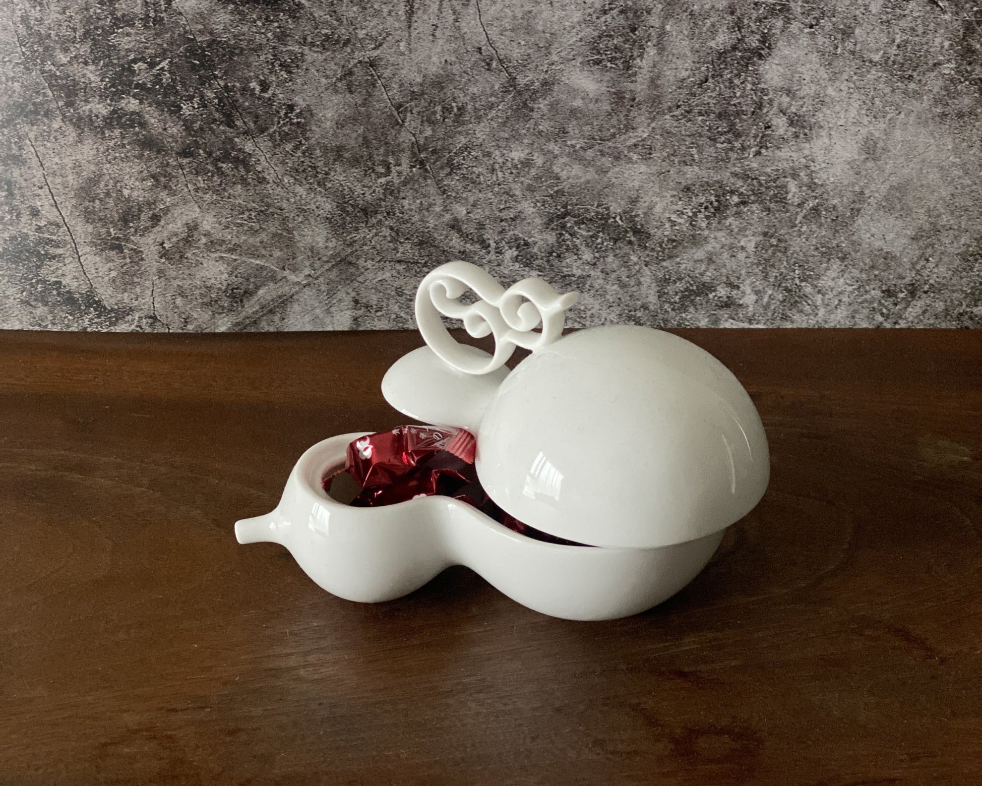 八方新氣 相依 收納盒 瓷器 送禮 糖果盒 珠寶盒 白瓷