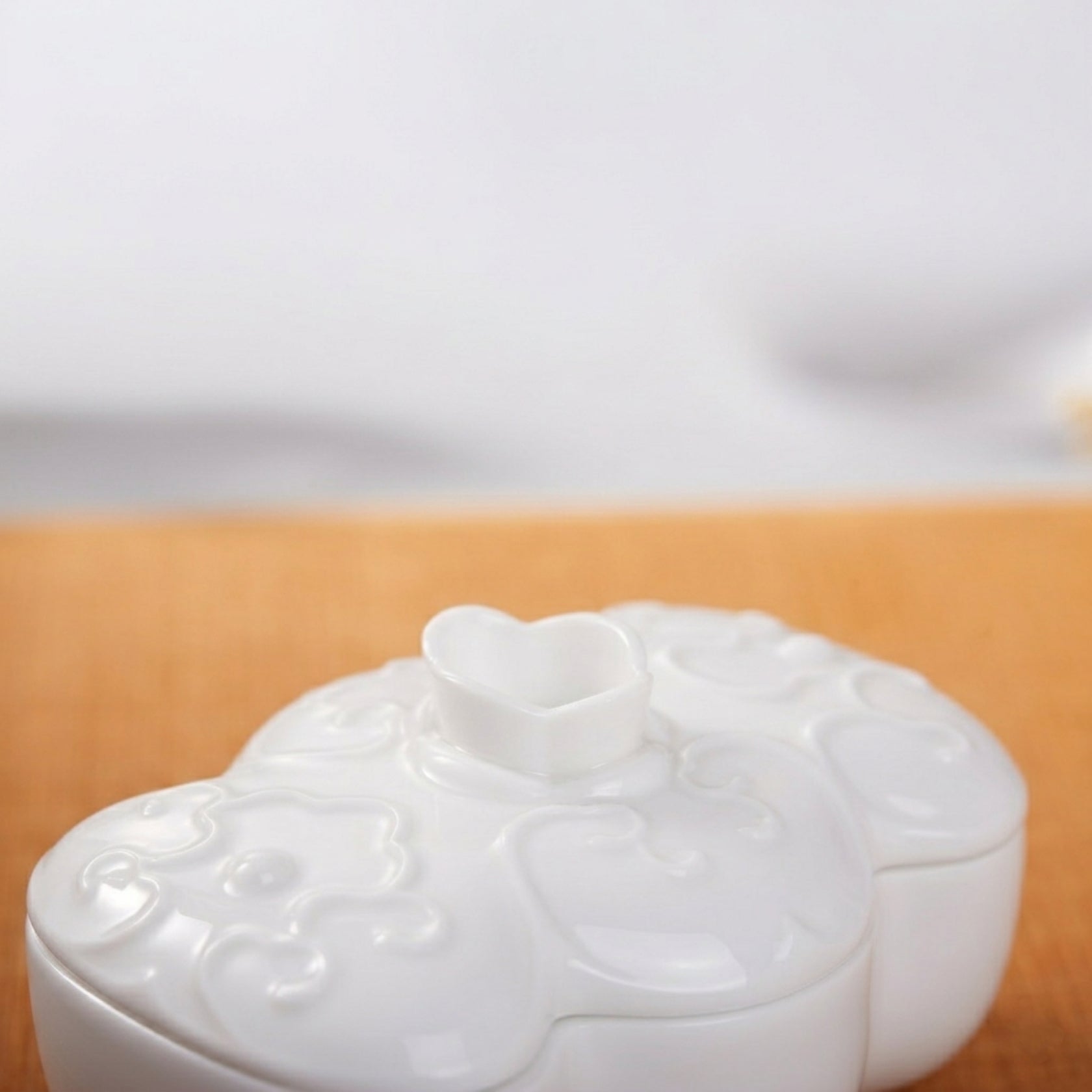 八方新氣 瓷器 送禮 福滿 陶瓷 禮盒 瓷盒 收納盒 白瓷 擺飾 禮物 糖果盒 瓜果盒 珠寶盒