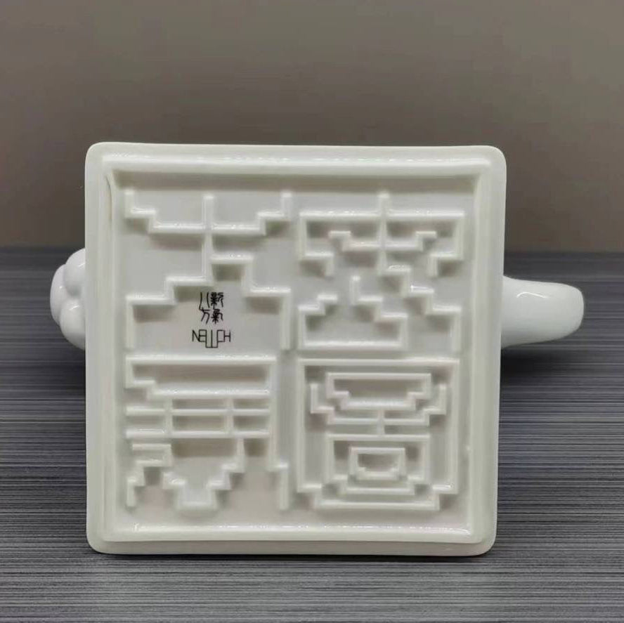 如意如雲 生肖兔瓷偶 瓷器擺飾 底部