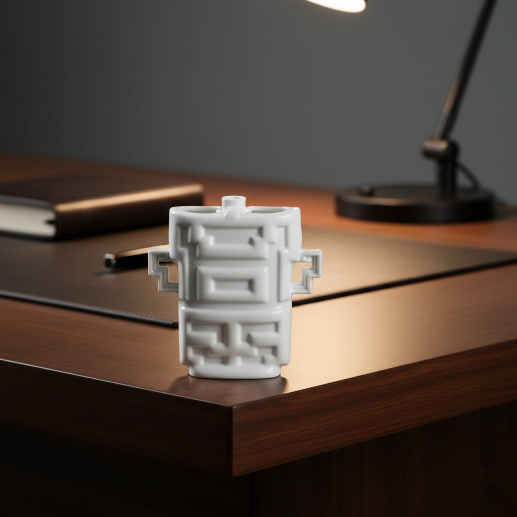 富貴 瓷器小瓶 陶瓷擺飾 側面