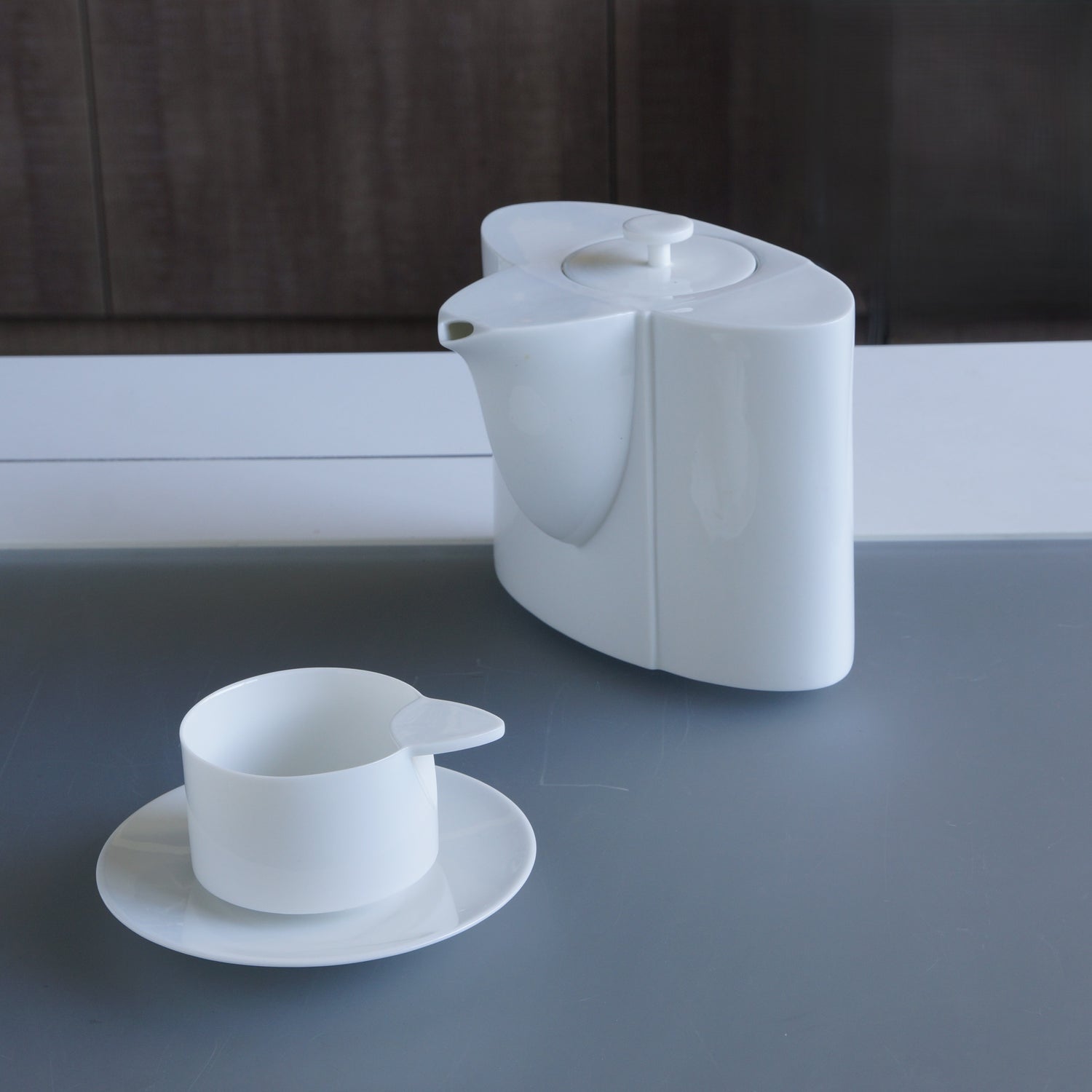 Hermitage_Cup Saucer Set