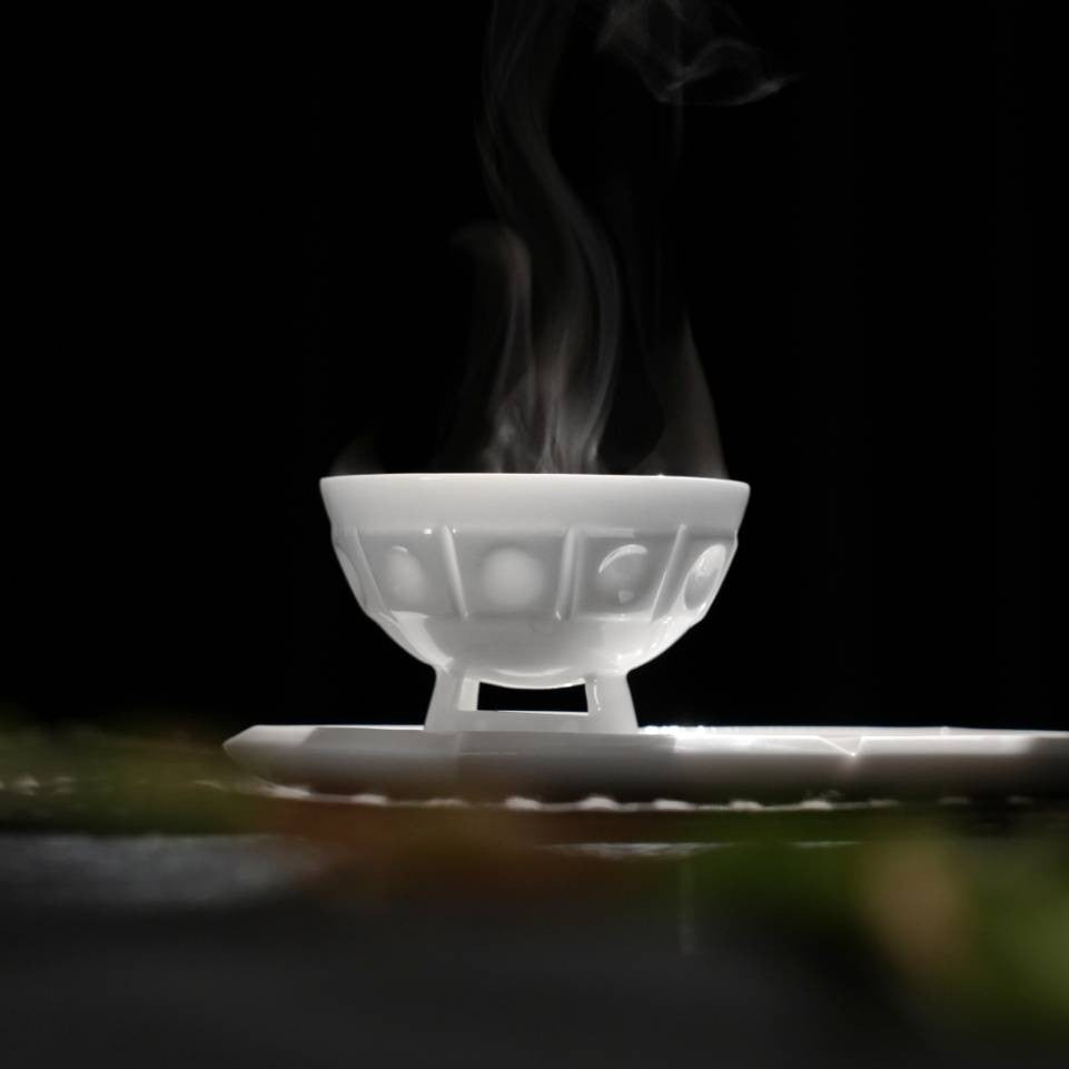 Blazing｜Modern Porcelain Tea Set Inspired by Light &amp; Harmony