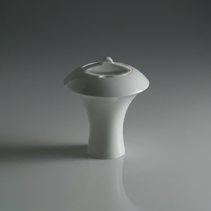 八方新氣 杯具 明月 杯子 陶瓷杯 咖啡杯 造形杯 茶具 茶器 居家生活