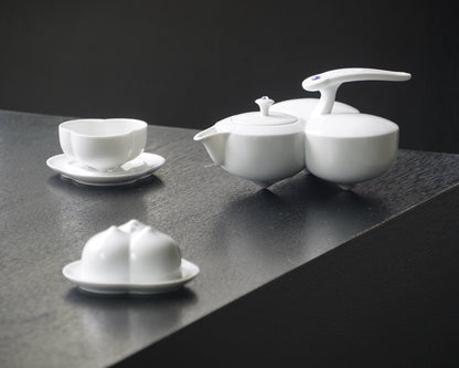 家中茶席擺設示意，讓生活多一點文化的溫度
tea set displayed at home, adding cultural warmth to everyday life