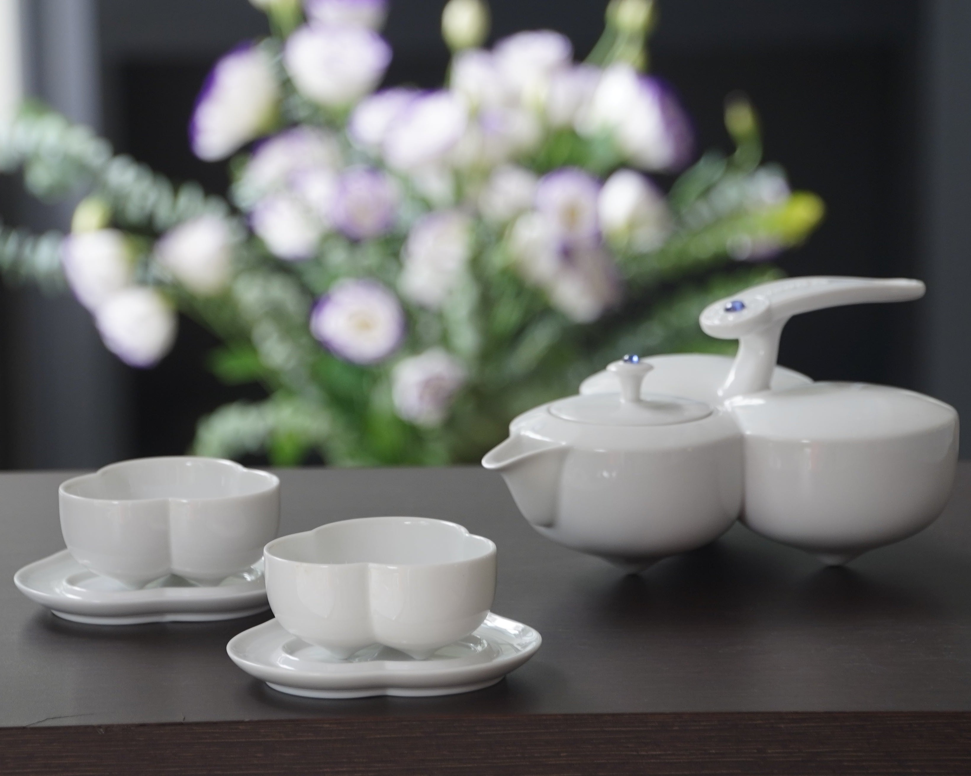 融合星宿與當代設計的禮贈茶具，為重要時刻增添意義 Gift-worthy tea set combining star deity symbolism with modern design, perfect for meaningful occasions