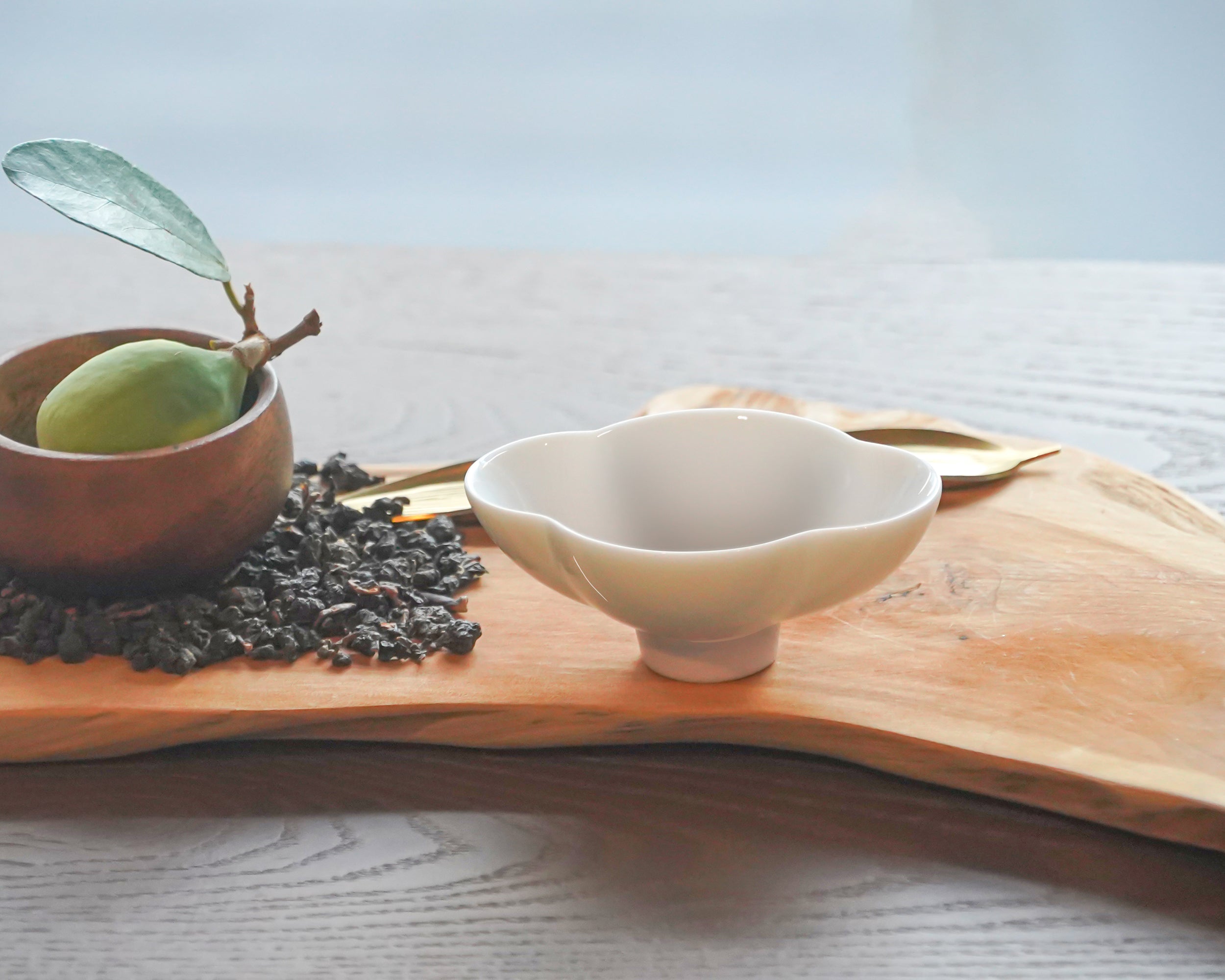 《雲享》壺杯組｜中秋茶具禮盒｜祥雲造型壺把與雲型茶杯