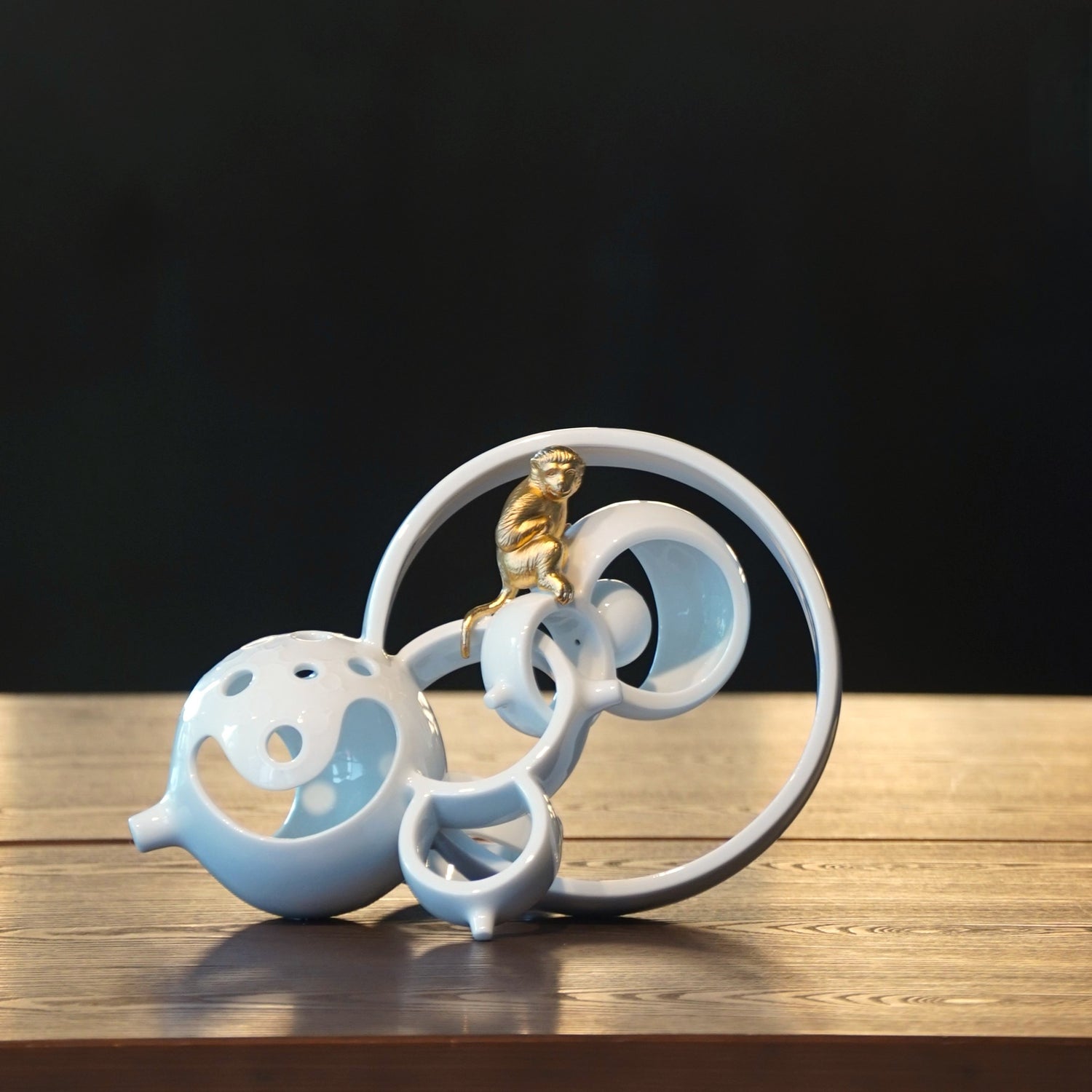 八方新氣 筆筒 大順 生肖猴 花架 花瓶 花器 造形花瓶 居家生活 造形藝術