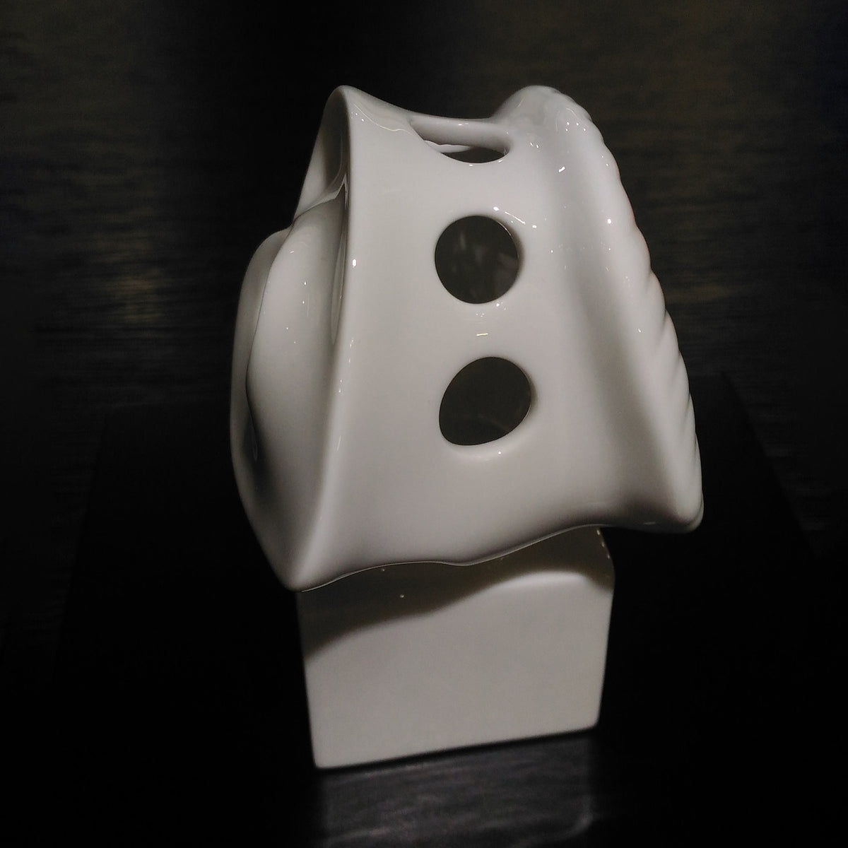 Leading Role porcelain zodiac ram pen holder, pared-down expressive side with openings, by Heinrich Wang