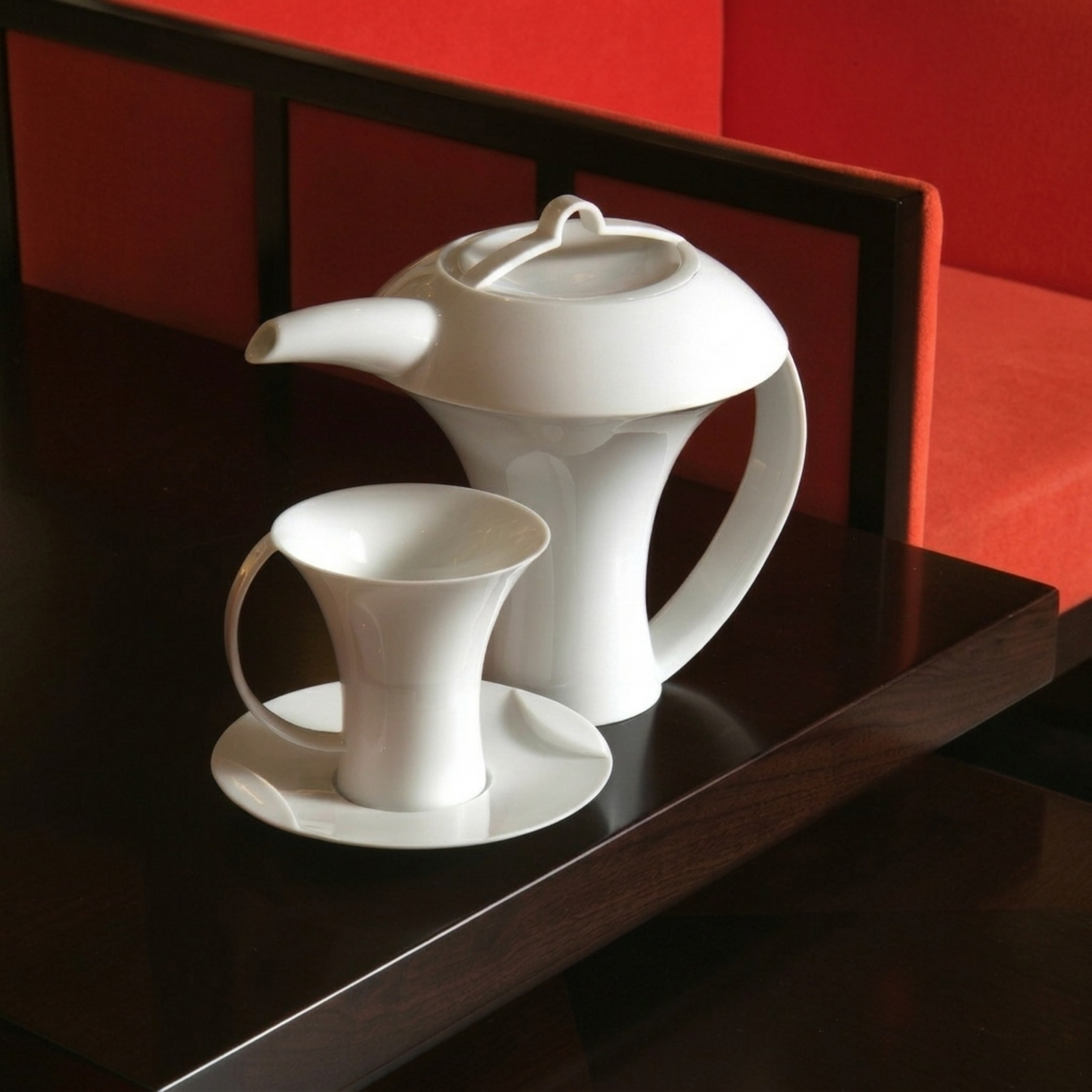 八方新氣 杯具 明月 杯子 陶瓷杯 咖啡杯 造形杯 茶具 茶器 居家生活