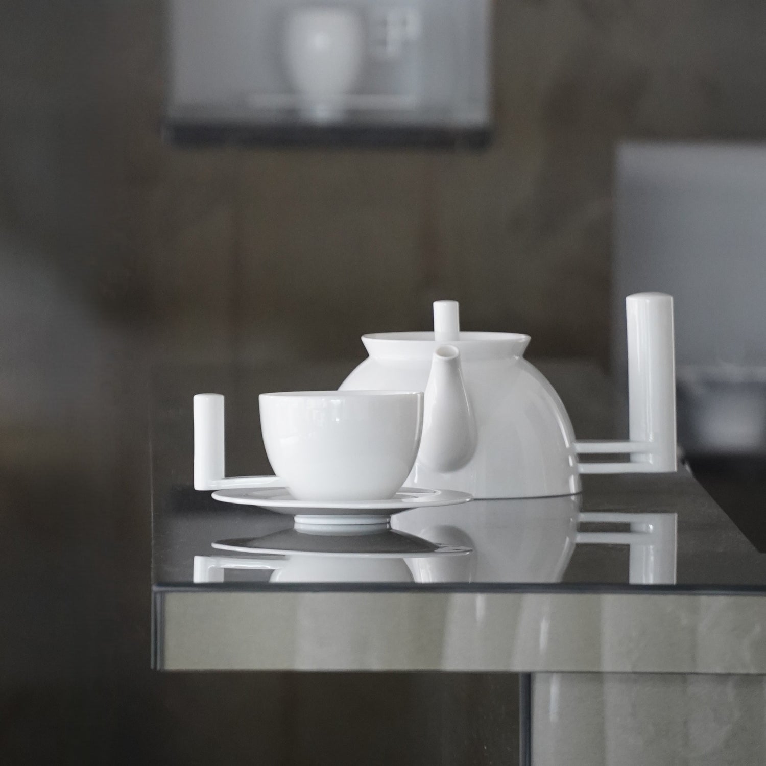 八方新氣 靜思 咖啡杯 茶杯 瓷器 杯子 亮面 白色 茶具 茶器 把手 造形杯 杯子款式