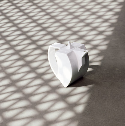 形影 白瓷壺 造形壺 不對稱壺身