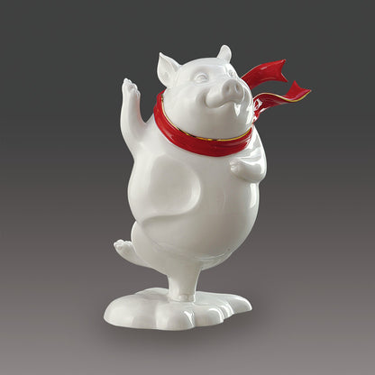 八方新氣 生肖豬 喜躍 瓷偶 瓷器 擺飾 白瓷 禮物 紅色圍巾