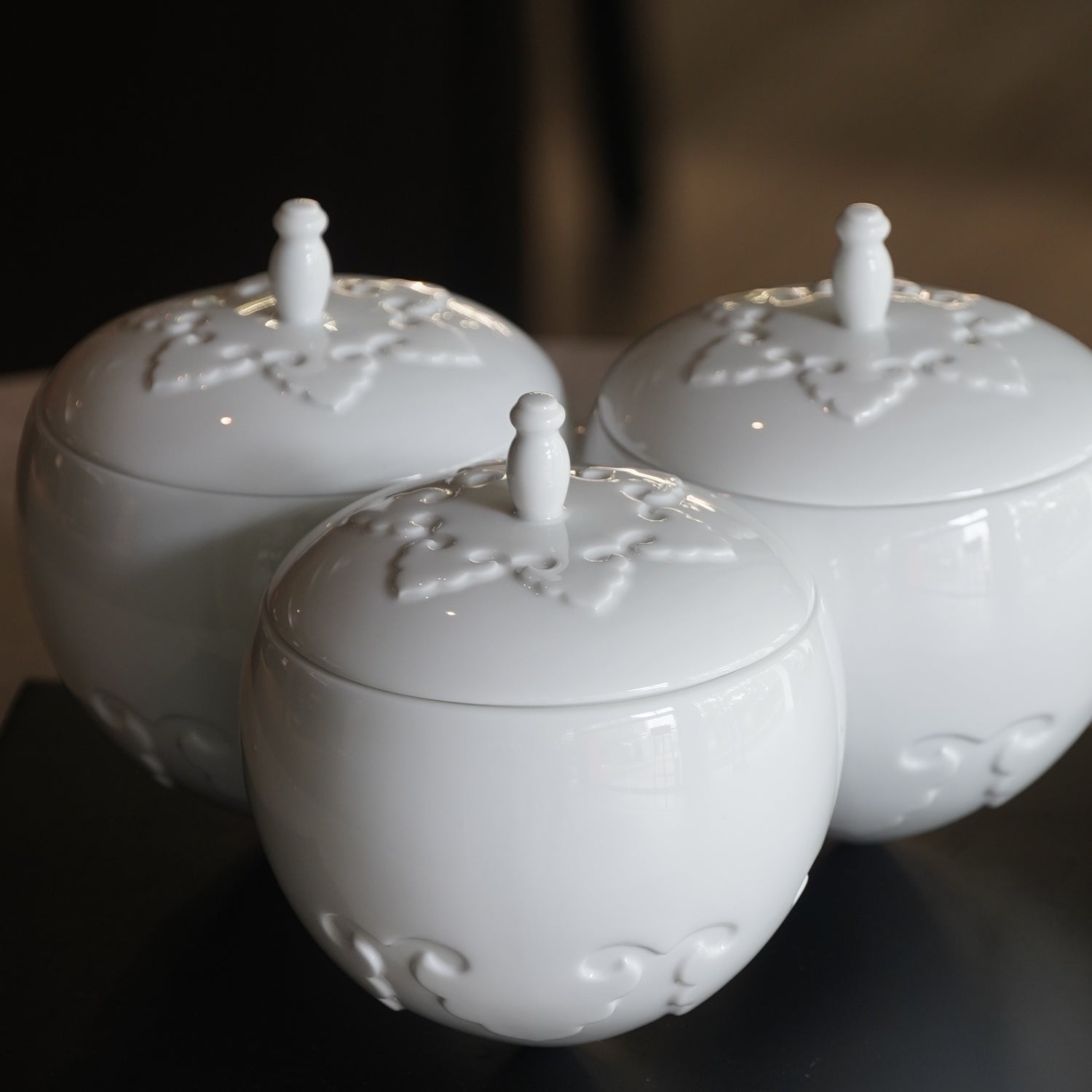 喜相逢 白瓷瓜果盒 居家生活 八方新氣 年節擺飾 企業禮贈 新年禮物 長輩送禮 送禮首選