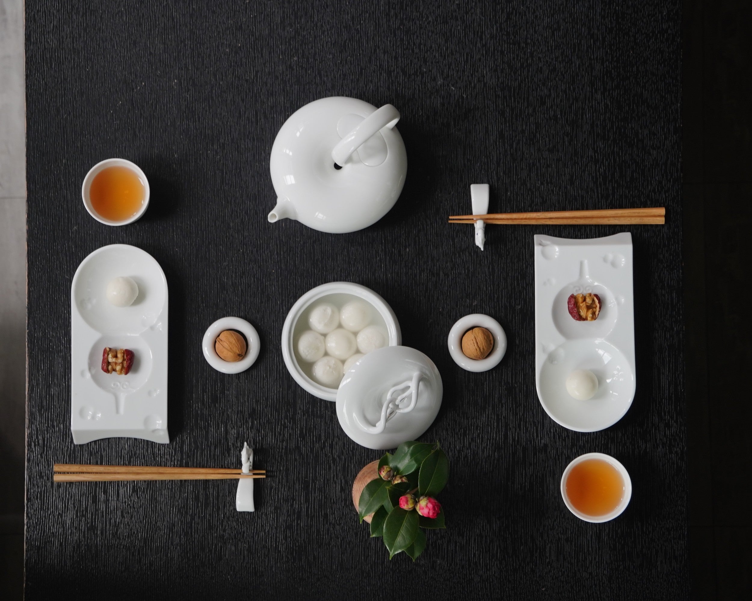 八方新氣 瓷器 送禮 結好圓 蛇 瓜果盒 陶瓷 收納盒 瓷盒 傳家寶 擺飾 禮物 家居生活