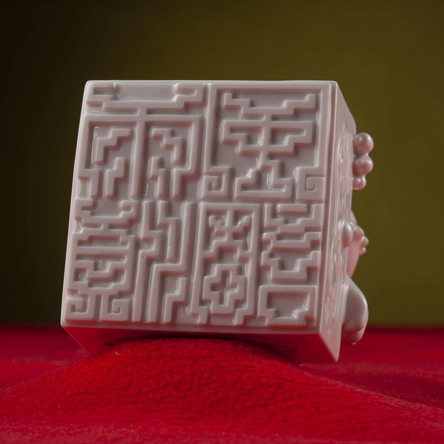 八方新氣 龍禧 王俠軍 玉璽 瓷器 白瓷 龍 印章 