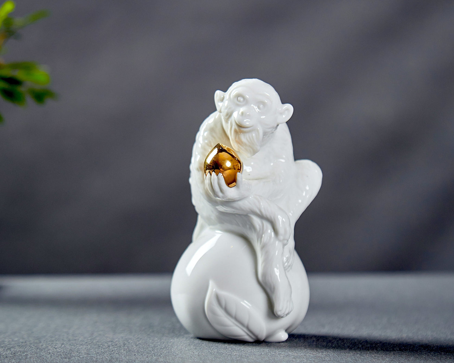 八方新氣 猴 瓷偶 福壽兩全 瓷器 生肖擺飾 印璽 印章 白瓷 禮物