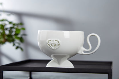 春暖花開茶杯 中空懸浮提把細節｜結構與美感並存的挑戰