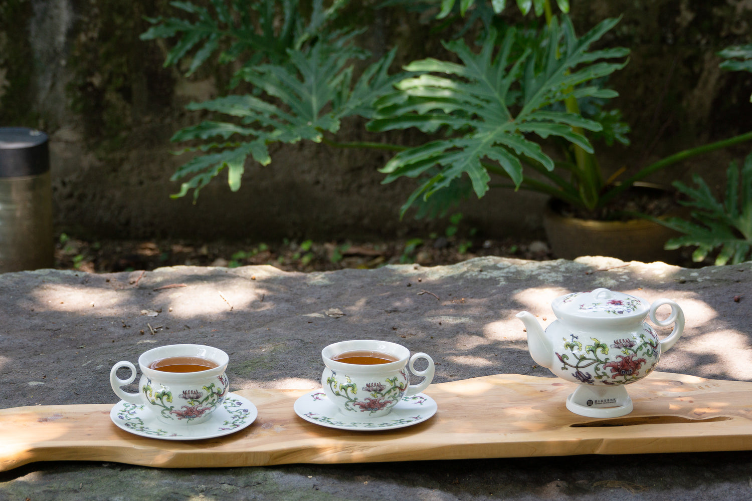 八方新氣 故宮系列 經典 花卉 古典 杯子 盤子 瓷器 茶具 壺
