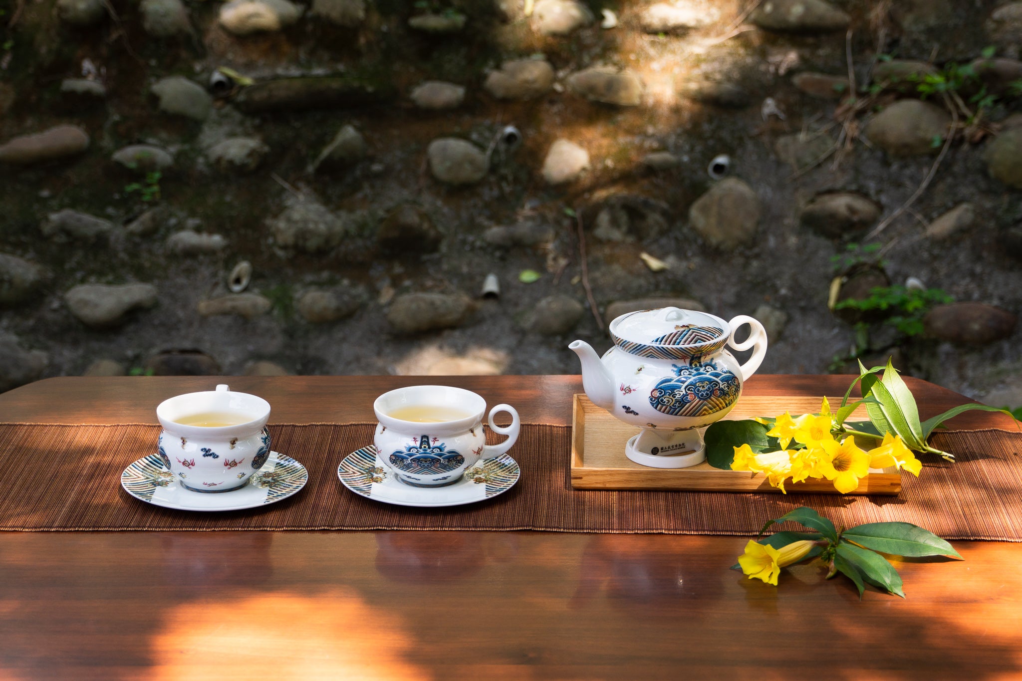 八方新氣 故宮 經典 江山 古典 杯子 盤子 瓷器 茶具 茶壺