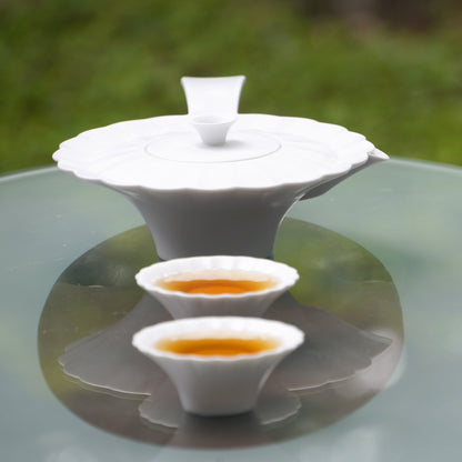 八方新氣 山水情深 茶具 亮面 茶杯 杯子 白色 白瓷 瓷器 杯蓋 花形